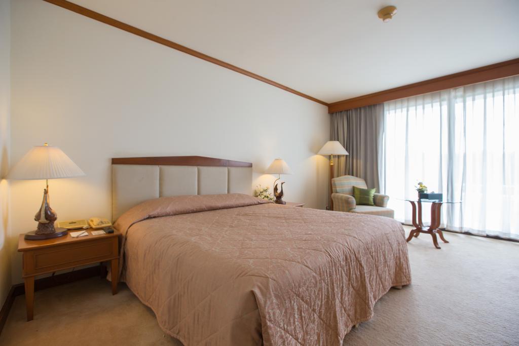 The Royal Chiang Mai Golf Resort Ban Mai  Δωμάτιο φωτογραφία